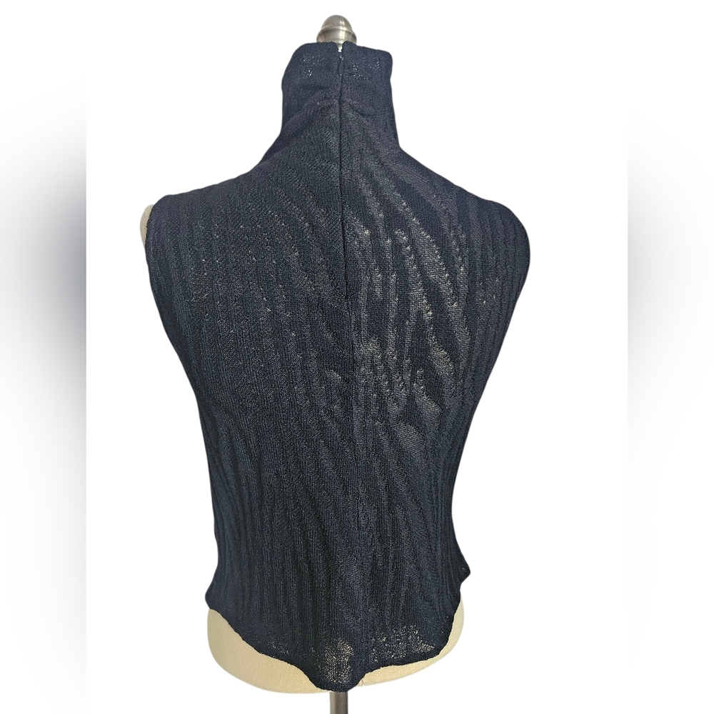 ST. JOHN Sleeveless Zebra Black Knit Turtleneck | SZ M - Picture 3 of 8